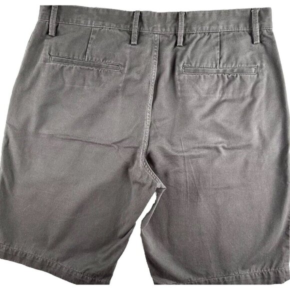 Gap Lived In Shorts Men’s Size 36 Gray Chino Bermuda 3256 100% Cotton 11" Khakis - Picture 12 of 12